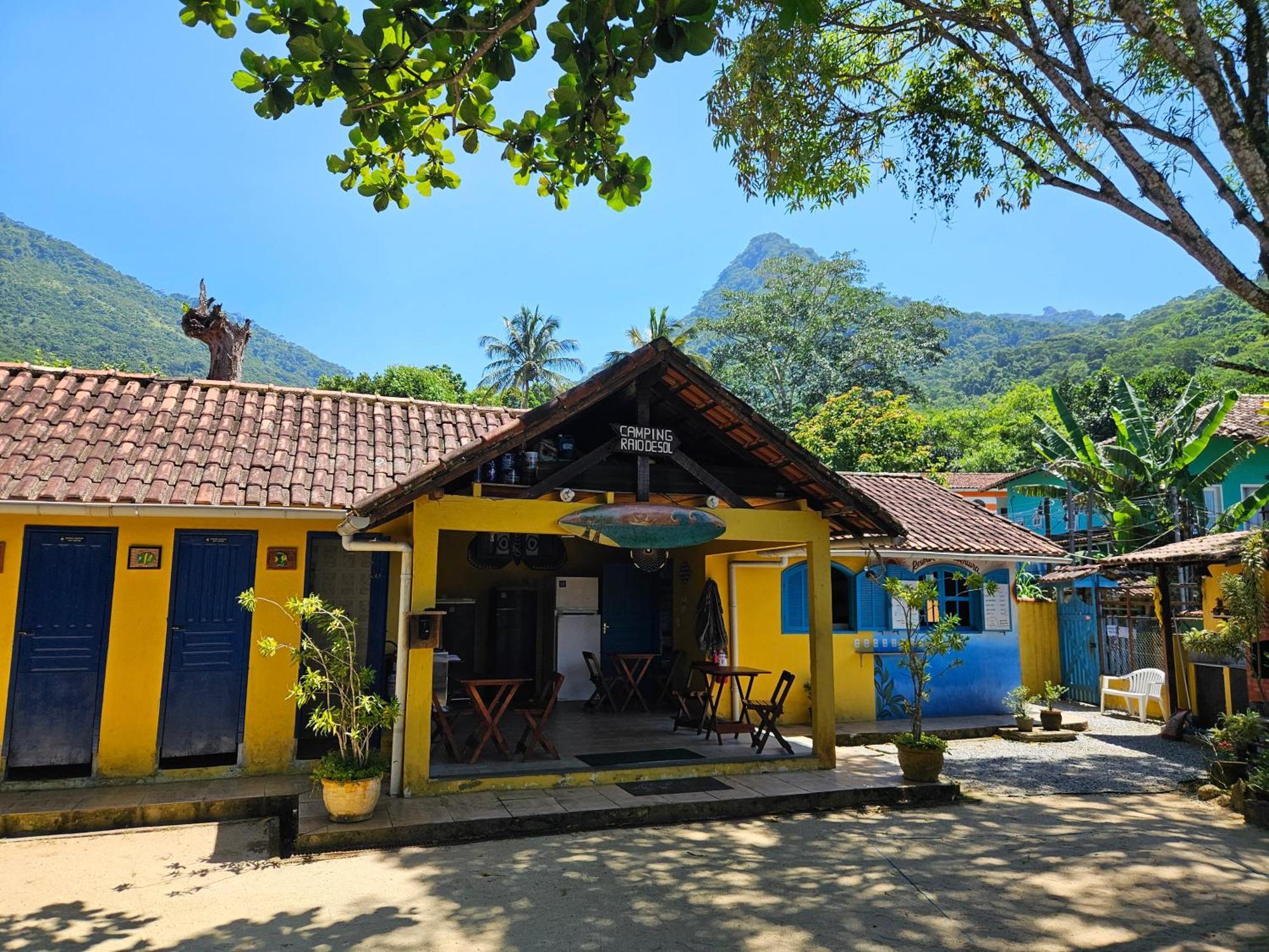 Raio De Sol Pousada & Camping Abraão Eksteriør billede