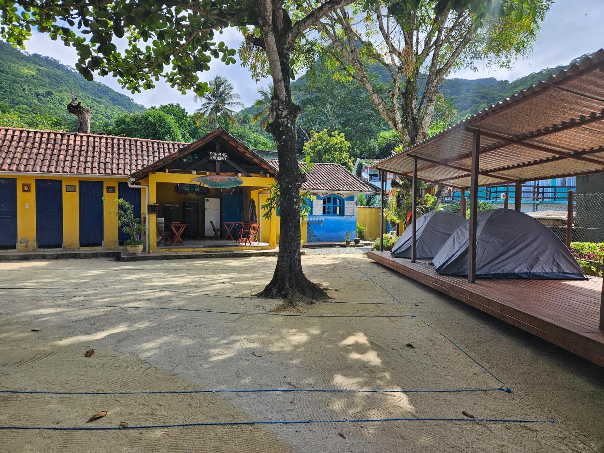 Raio De Sol Pousada & Camping Abraão Eksteriør billede