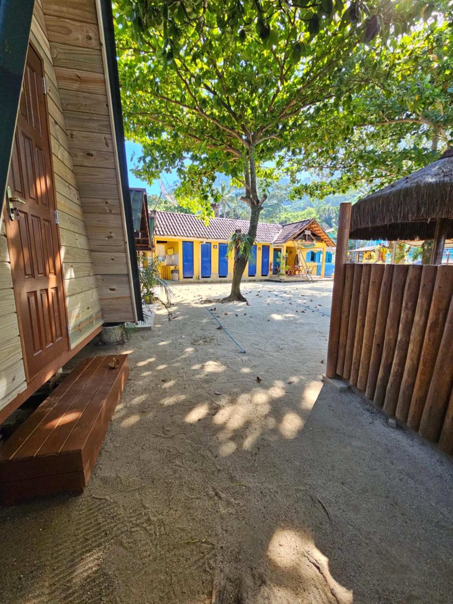 Raio De Sol Pousada & Camping Abraão Eksteriør billede
